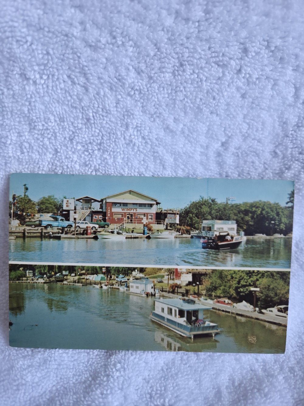 Wimpy's New Hope Marina, Walnut Grove, California.